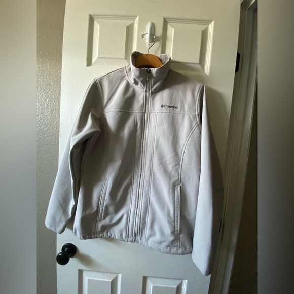 Columbia jacket - Picture 2 of 12